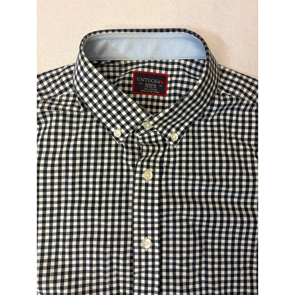 UNTUCKit Mens Medium Classic Fit Gingham Short Sleeve Button Down Shirt Navy